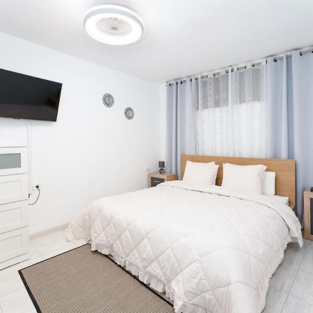Paradise Beach Sea View Apartment أذيخي المظهر الخارجي الصورة